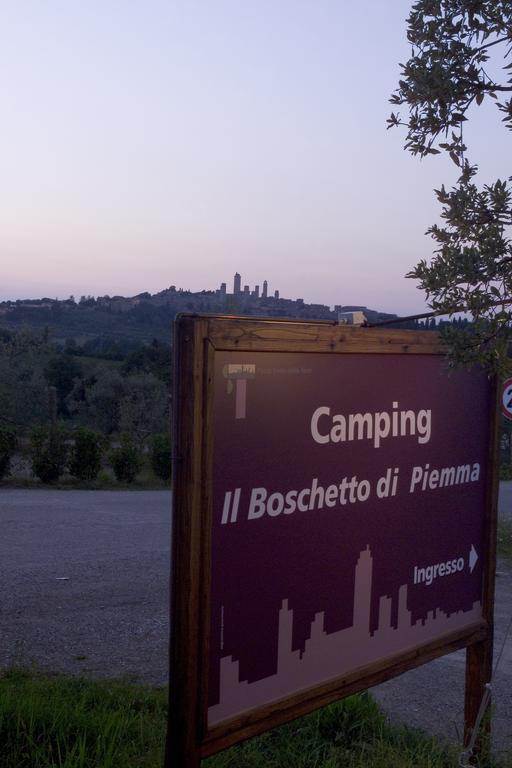 Camping Il Boschetto Di Piemma Hotel San Gimignano Exterior photo